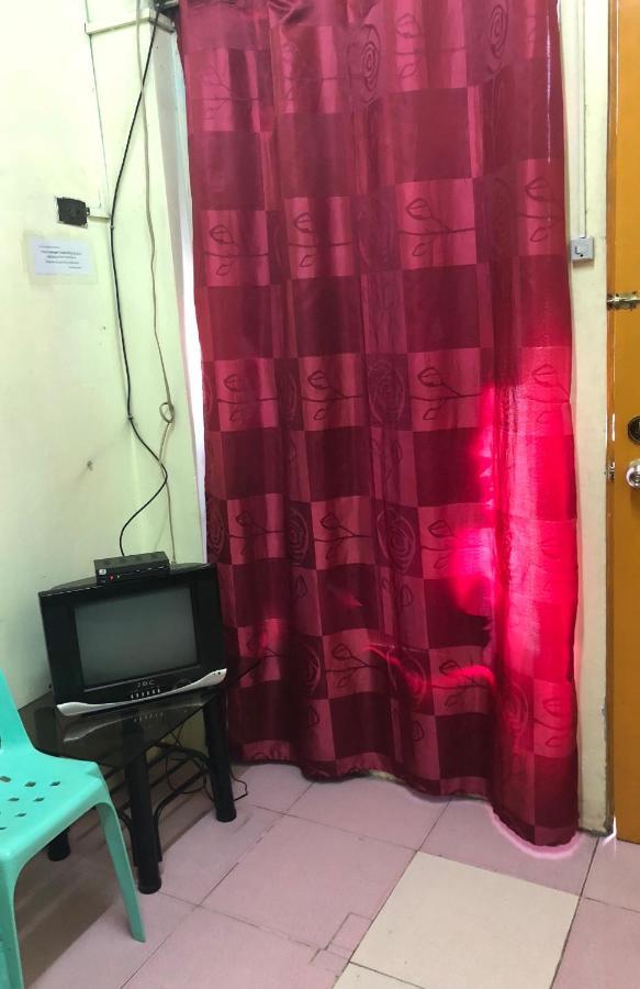 Belen Favila Transient Rooms Near Airport Terminal 3 Manilla Buitenkant foto
